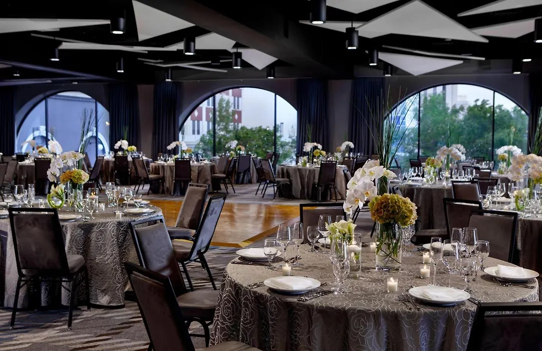 Renaissance Reno Downtown Hotel & Spa-1